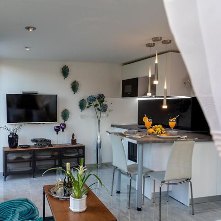 Apartment Romantika ดูบรอฟนิก ภายนอก รูปภาพ