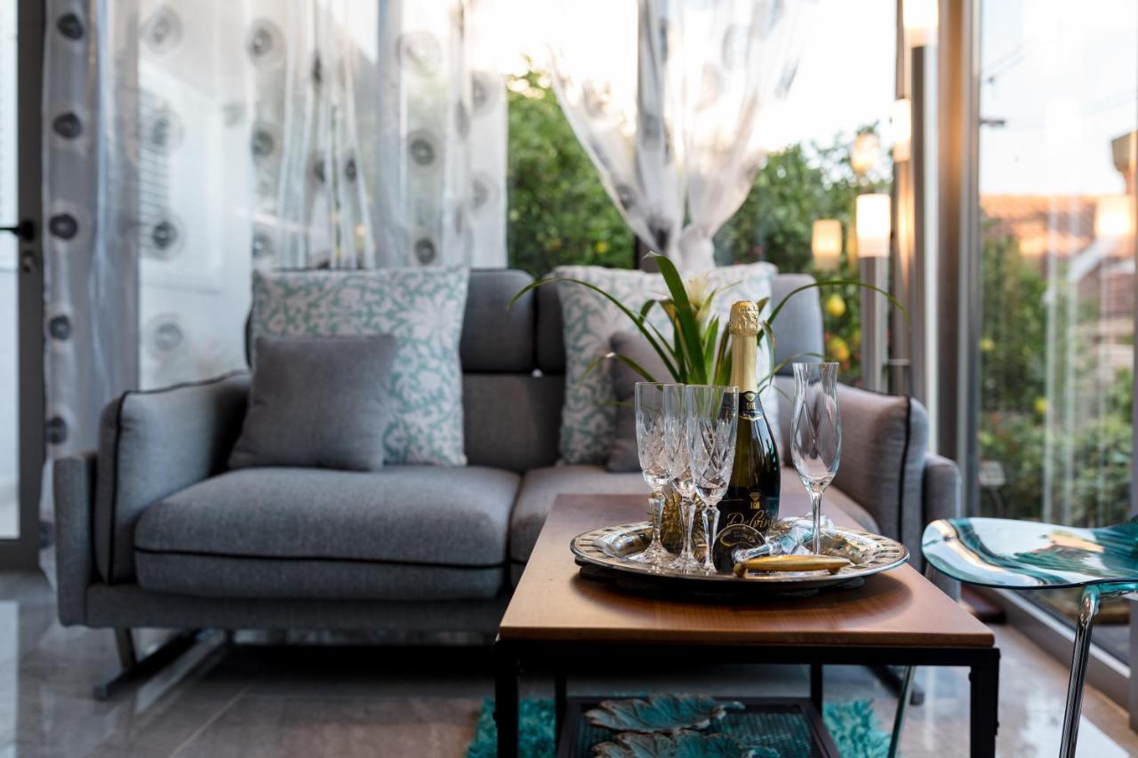 Apartment Romantika ดูบรอฟนิก ภายนอก รูปภาพ