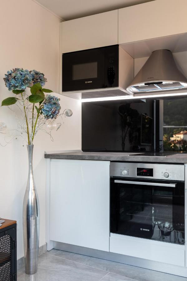 Apartment Romantika ดูบรอฟนิก ภายนอก รูปภาพ