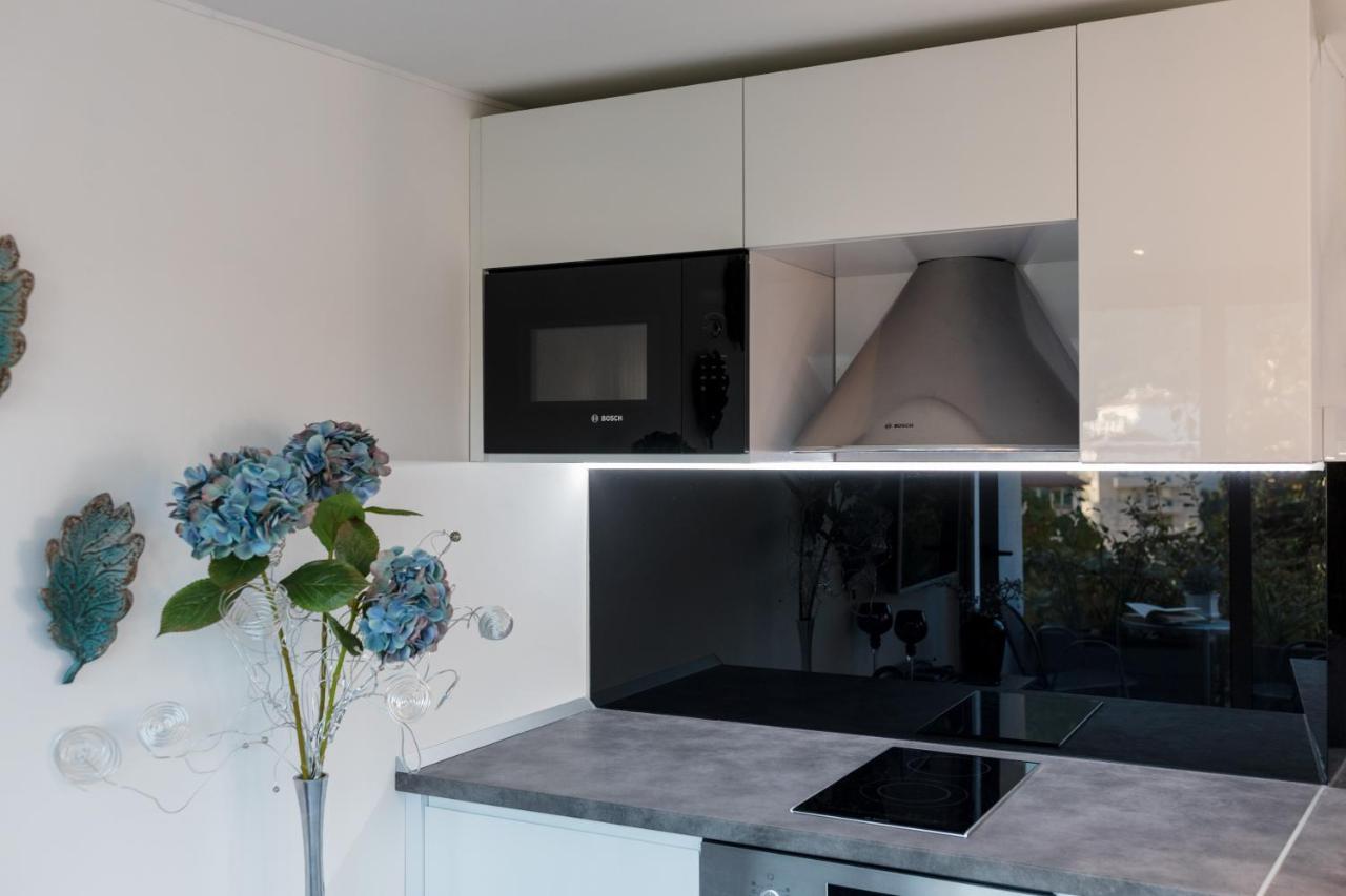 Apartment Romantika ดูบรอฟนิก ภายนอก รูปภาพ